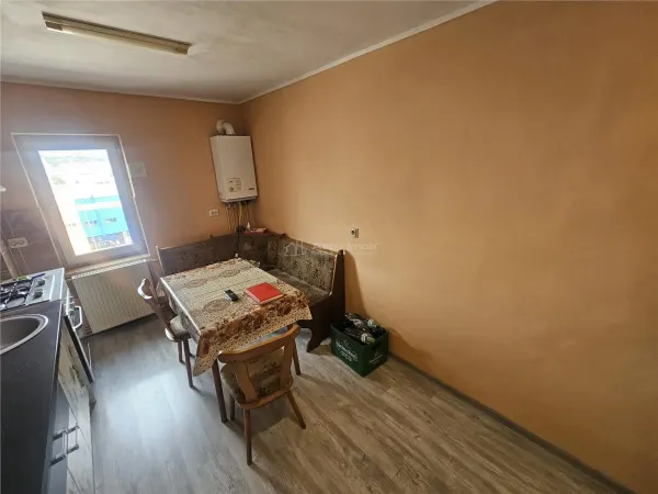 Apartament 3 camere Reșița - poza 27