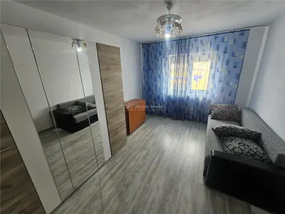 Apartament 3 camere Reșița - poza 6