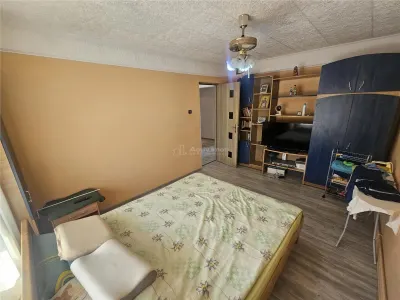 Apartament 3 camere Reșița - poza 7