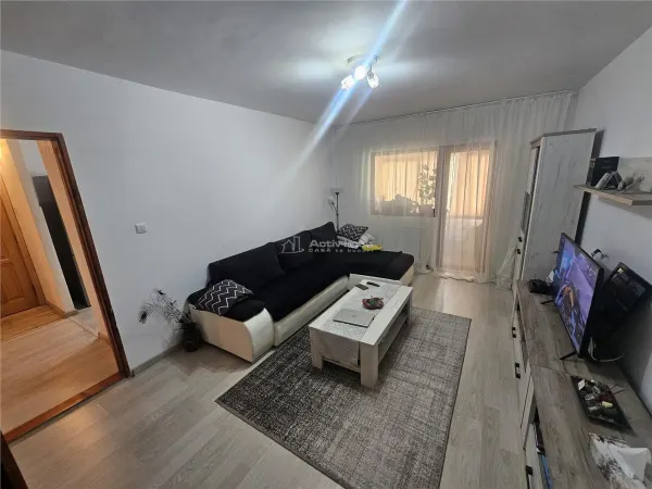 Apartament 3 camere Reșița - poza 15