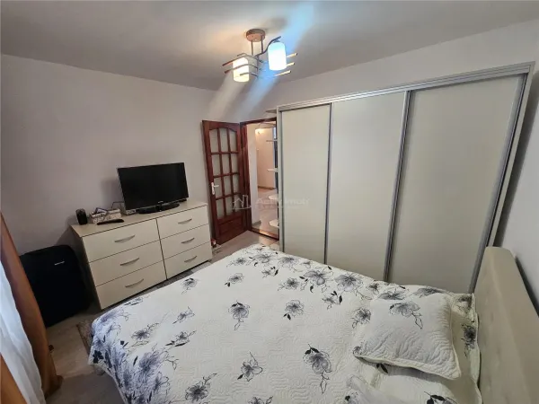 Apartament 3 camere Reșița - poza 16