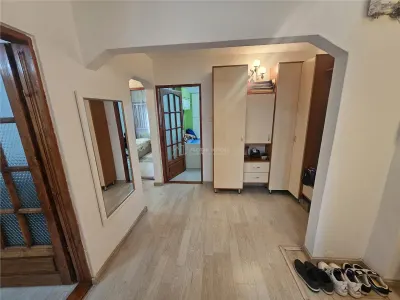 Apartament 3 camere Reșița - poza 30