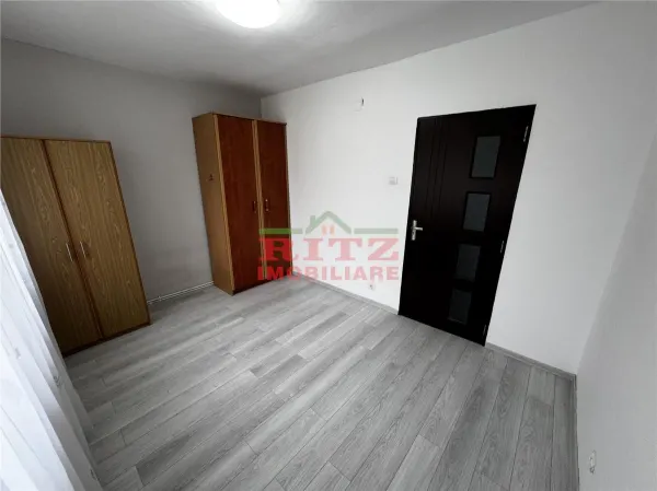 Apartament 2 camere Slatina - poza 5