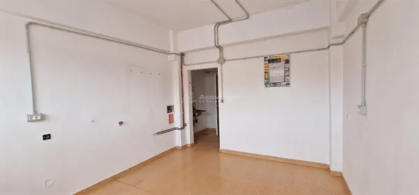 Spațiu comercial Reșița - poza 19