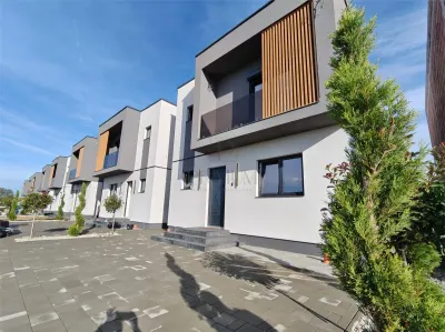 Duplex superb - finisaje premium - despartit prin C.T. - Mosnita Noua