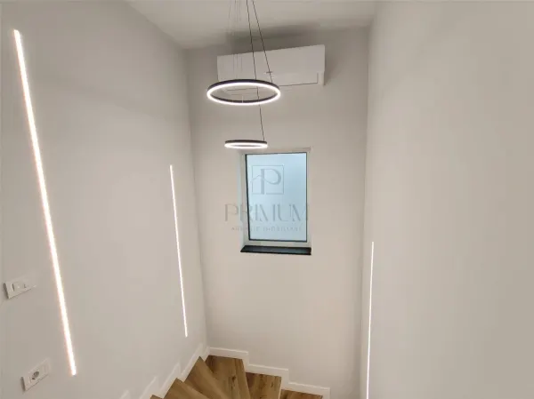 Casă 4 camere Moșnița Nouă - poza 8