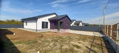 Casă 4 camere Gulia - poza 2