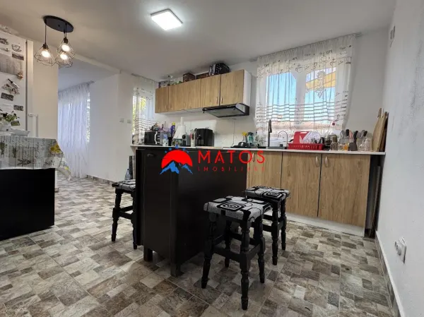 Casă 4 camere Scorteni - poza 21