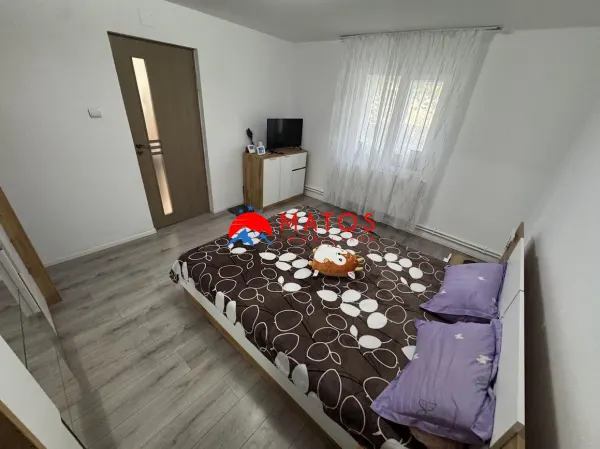 Casă 4 camere Scorteni - poza 9