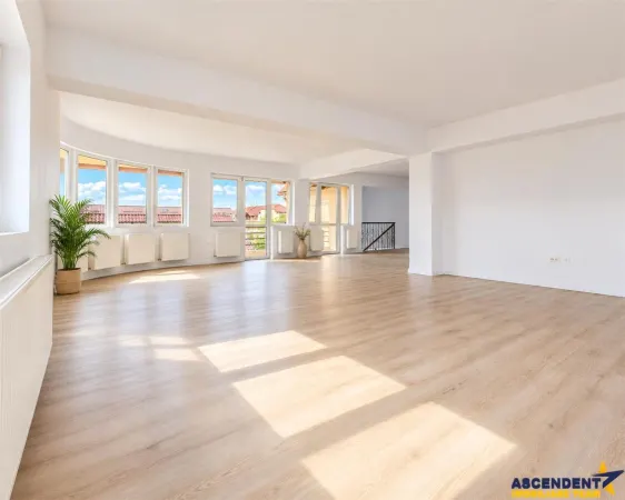Casă 8 camere Brașov - poza 2