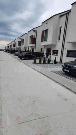 Casă 4 camere Tunari - poza 11
