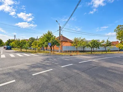 2 CASE LOCUIBILE | TEREN 986 MP | STR.TROTUSULUI | ZONA IOSIA | ORADEA - Oradea