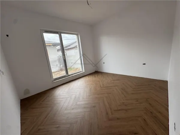 Casă 4 camere Domnești - poza 10