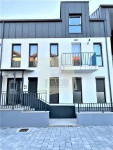 Apartament modern etajul 1 cu 2 camere balcon si parcare in Turnisor - Sibiu