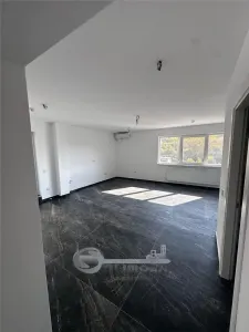 Apartament 4 camere Iași - poza 2