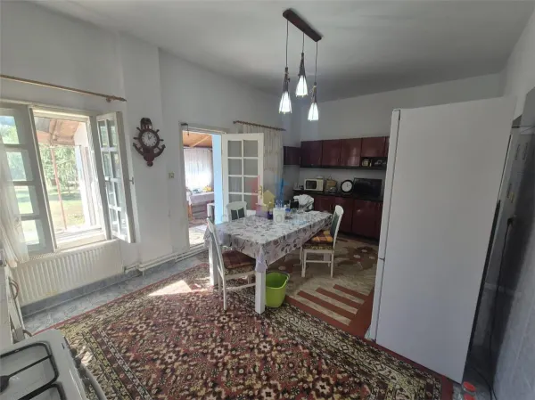 Casă 4 camere Varsatura - poza 10