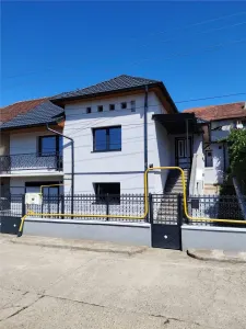 Casă 4 camere Hunedoara - poza 20