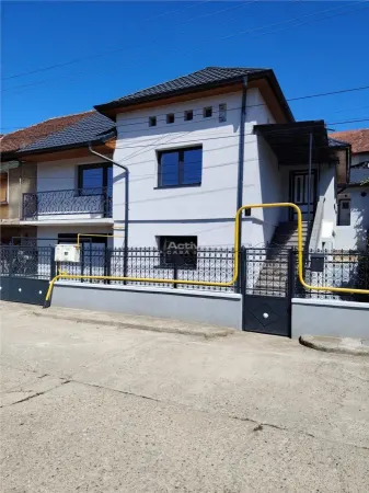 Casă 4 camere Hunedoara - poza 3