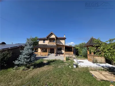 Casa vanzare la Podul Oltului - Podu Oltului
