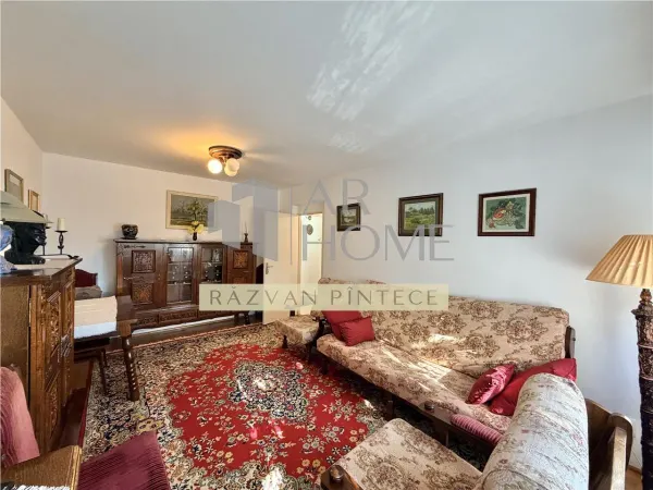 Apartament 3 camere Ploiești - poza 1