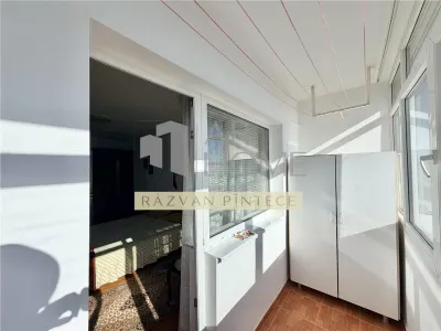 Apartament 3 camere Ploiești - poza 12