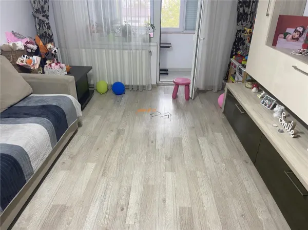 Apartament 3 camere Focșani - poza 2