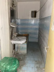 Apartament 3 camere de vanzare in Focsani , zona B- dul Brailei , et 1/3 , decomandat liber - Focsani