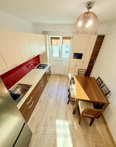 Apartament 3 camere decomandate, separate, Marasti+ 2 Parcari - Cluj-Napoca