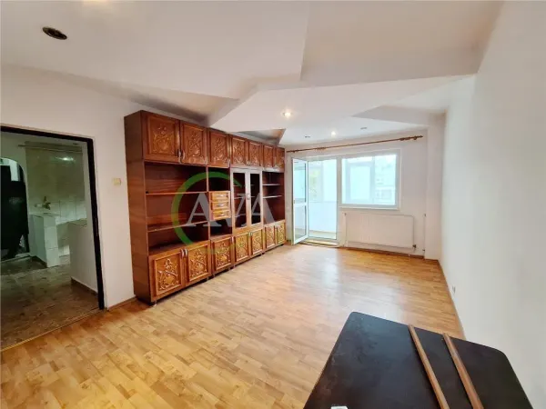 Apartament 2 camere Bacău - poza 1