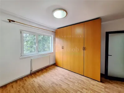 Apartament 2 camere Bacău - poza 5