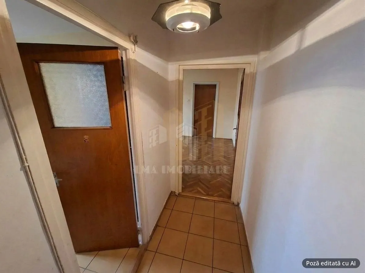 Apartament 3 camere Brașov - poza 1