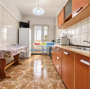 Apartament 3 camere Ploiești - poza 6