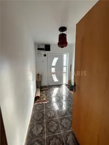Casă 4 camere Finteusu Mic - poza 12