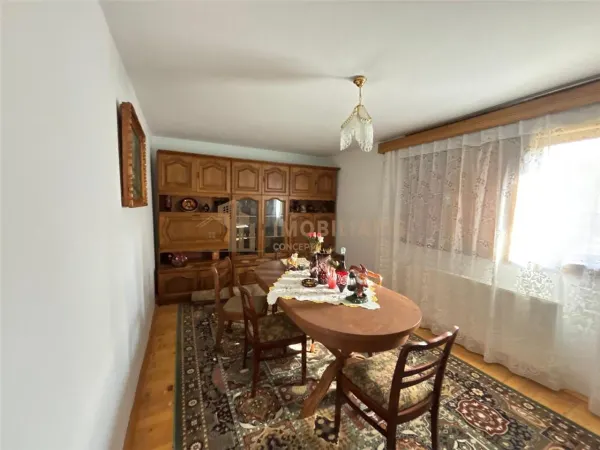 Casă 4 camere Finteusu Mic - poza 18