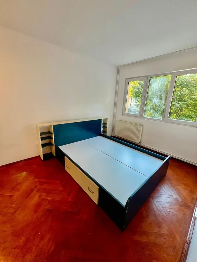 Apartament 3 camere Brașov - poza 4