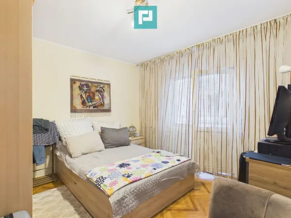 Apartament 3 camere Oradea - poza 8