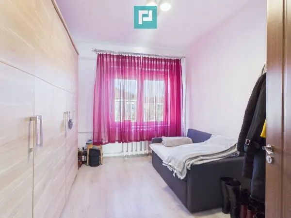 Apartament 4 camere Oradea - poza 14