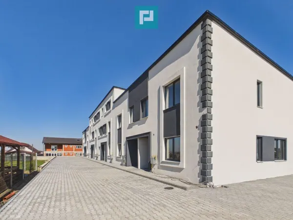 Casă 4 camere Sânmartin - poza 3