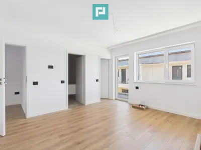 Casă 4 camere Sânmartin - poza 5