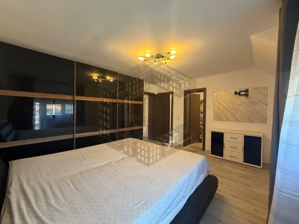 Casă 5 camere Dumbrăvița - poza 12