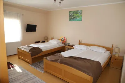 Hotel/Pensiune Brașov - poza 2