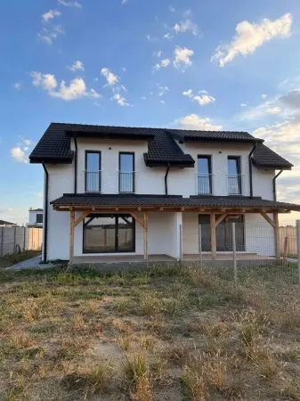 Casă 4 camere Moșnița Veche - poza 9