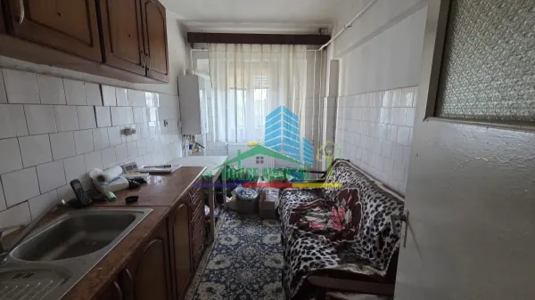 Apartament 3 camere Focșani - poza 4
