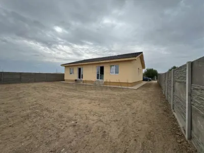 Casă 3 camere Moșnița Nouă - poza 3