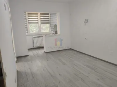 Garsoniera Renovata 2026, etaj 2, Dorobantilor - Braila