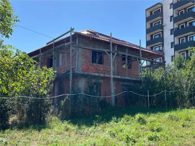 Teren + Casa P+1 La Rosu - Visan - Visan