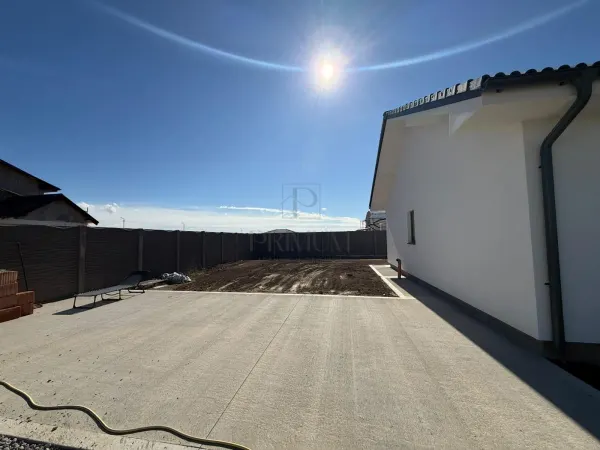 Casă 3 camere Bucovat (Remetea Mare) - poza 7