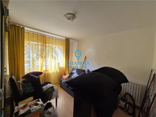 Apartament 3 camere Alba Iulia - poza 2
