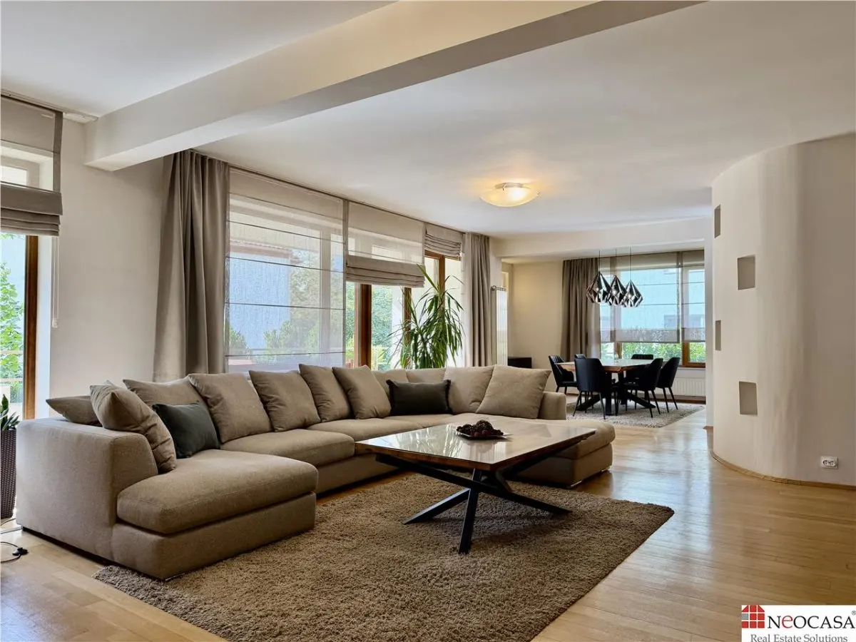 Apartament 4 camere București - poza 1