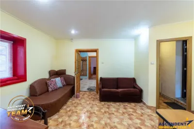 Casă 5 camere Dobolii de Jos - poza 2